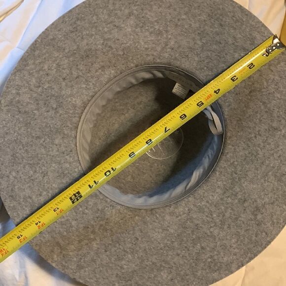 AUSTRALIAN, KOORINGAL, ladies wool hat, new condition - Picture 13 of 14